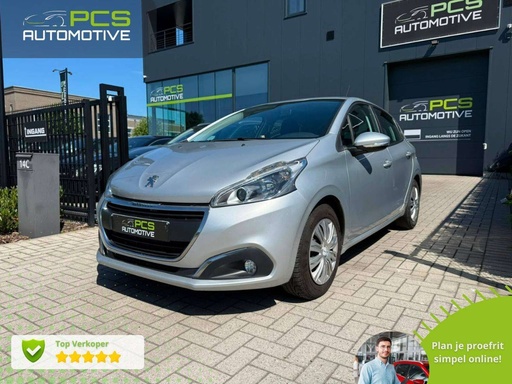 Peugeot 208 Uitstekend onderhouden! / 1.2 Benzine / Euro 6b / trekhaak / 130.000 km / 12 mnd Waarborg